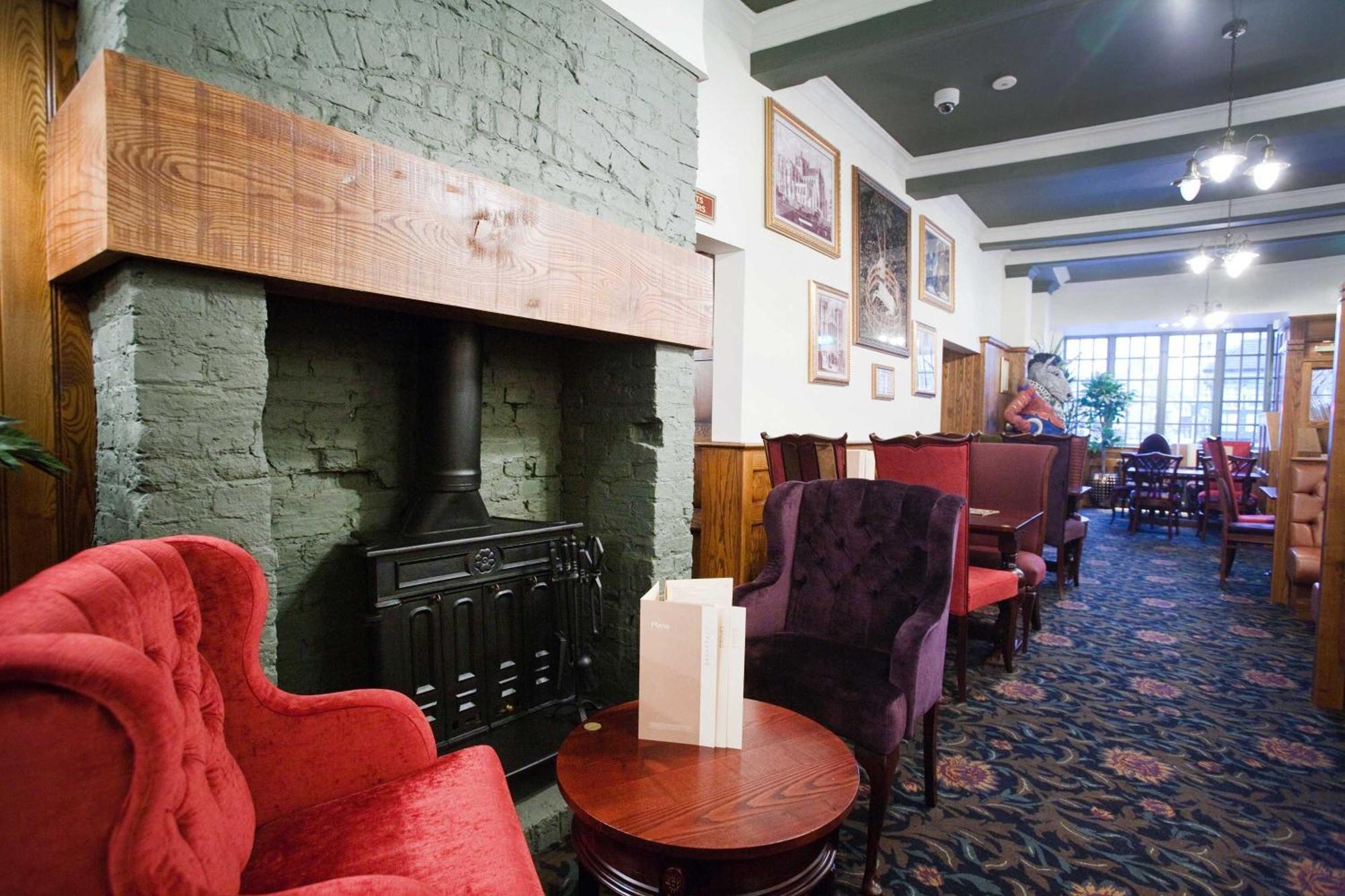The Unicorn Hotel Wetherspoon Ripon Exterior foto
